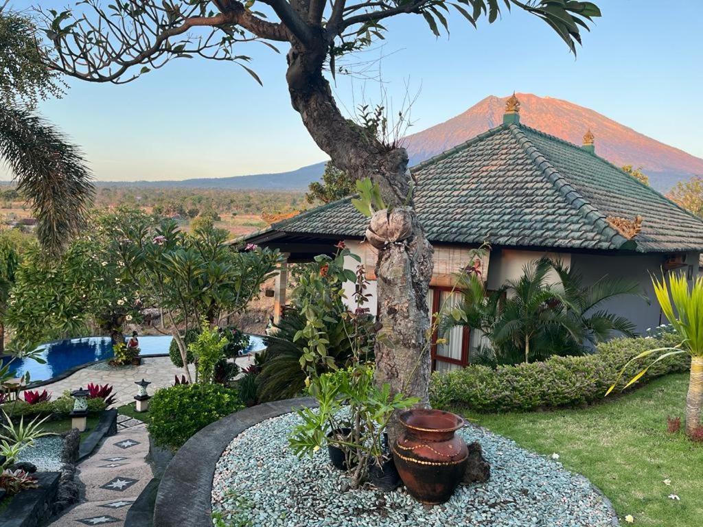 Villa Omah Semar Tulamben  Bagian luar foto