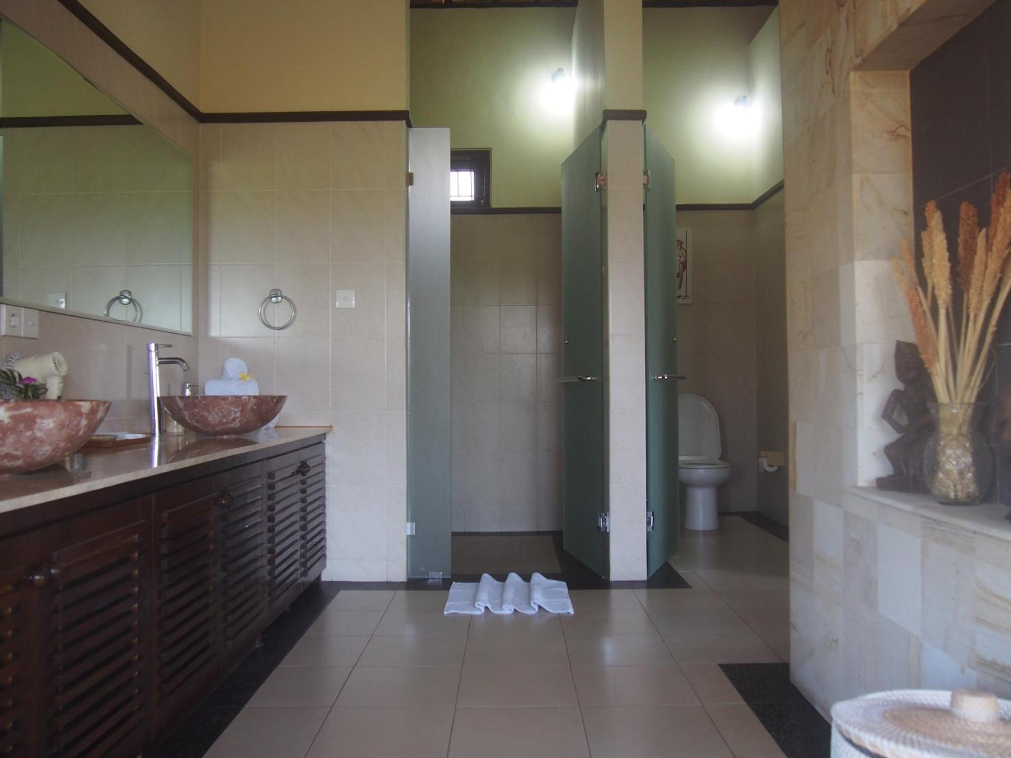 Villa Omah Semar Tulamben  Bagian luar foto