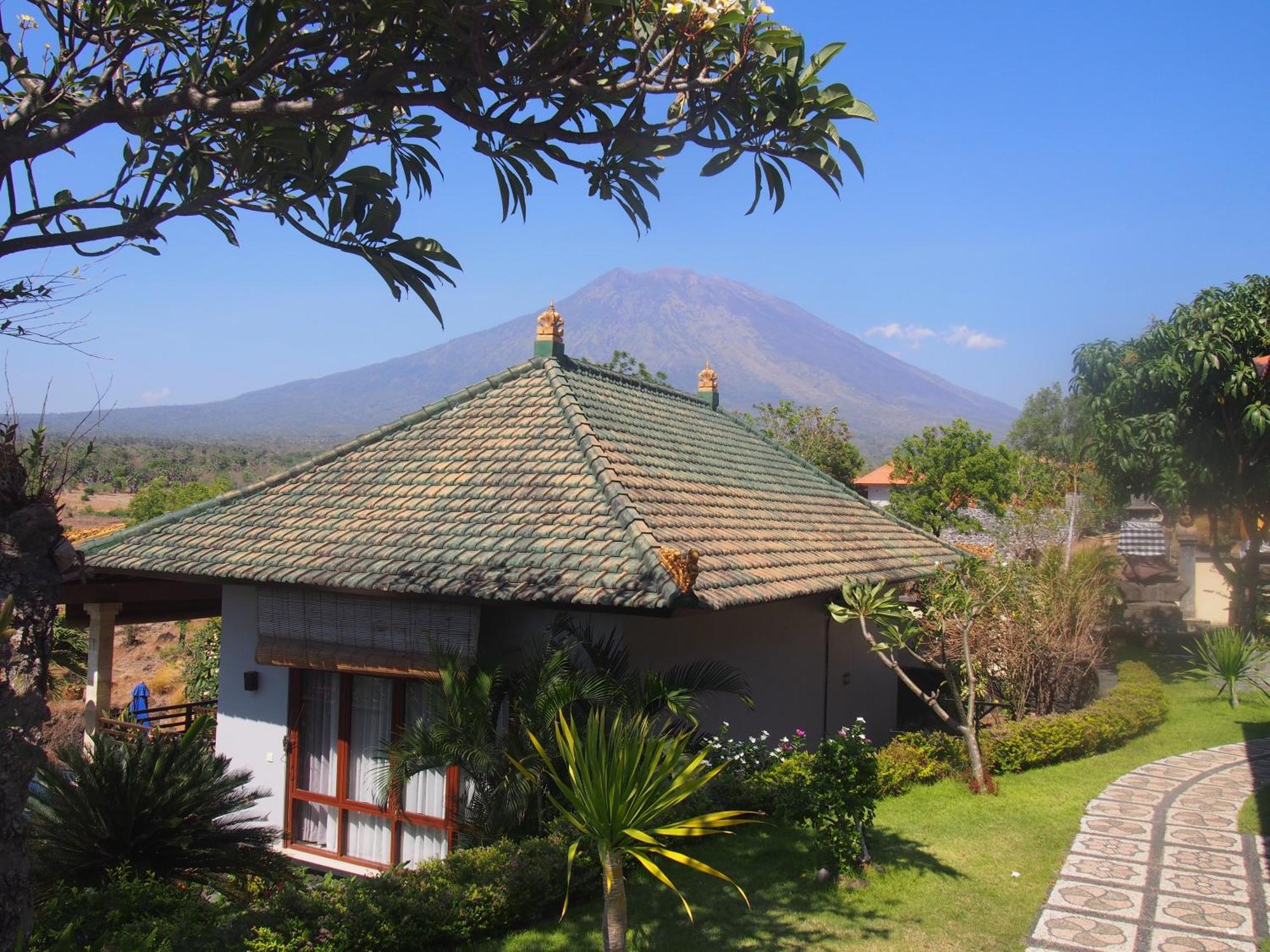 Villa Omah Semar Tulamben  Bagian luar foto