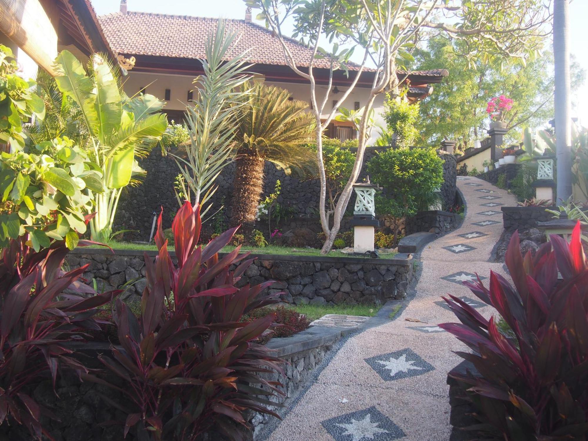Villa Omah Semar Tulamben  Bagian luar foto