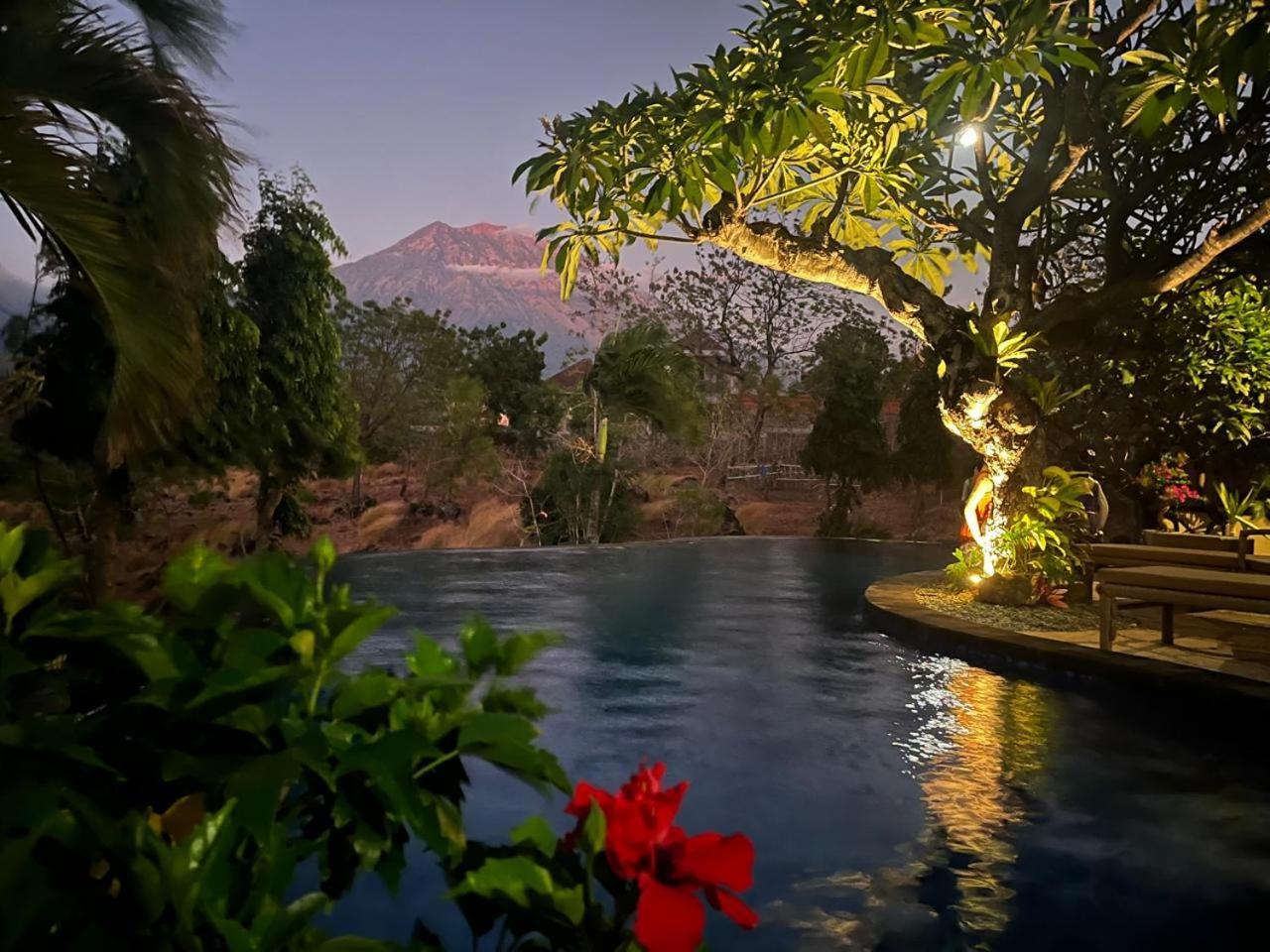 Villa Omah Semar Tulamben  Bagian luar foto